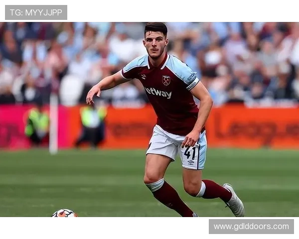 赖斯中场推进与终结能力解析